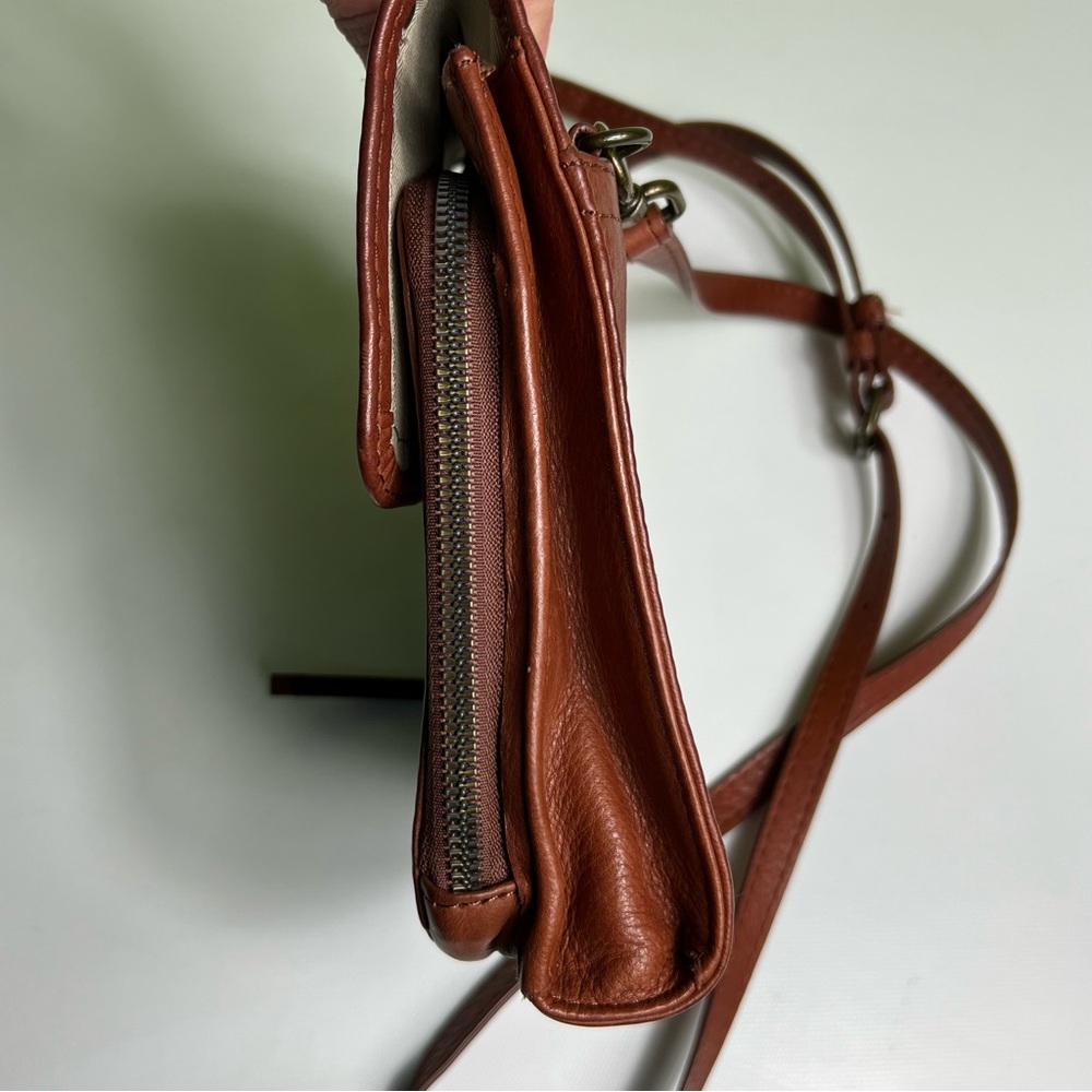 American Leather Kansas Crossbody HandBag 100% Genuine Leather Purse Multi-Pocke - Picture 4 of 10